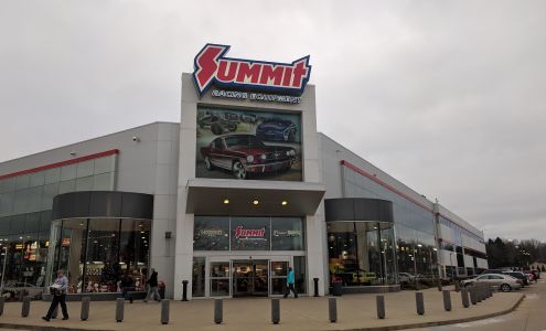 Summit Racing Equipment - Tallmadge, OH