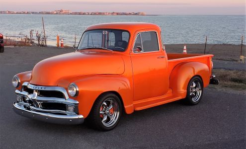 Crazy Horse Classic Cars LLC