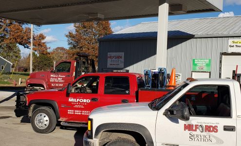 Milford's Service Station Laclede