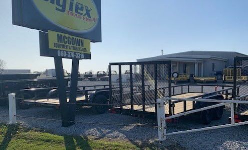 McGown Trailers Marceline