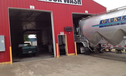 Ali's Truck Wash