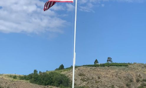 Discount & Rossers Glass