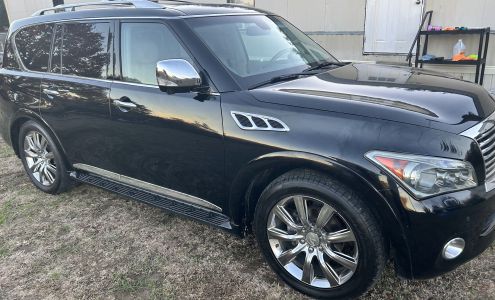 Doug's Body Shop & Auto Glass