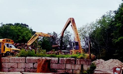 Previty's Auto Wrecking Inc Freedom