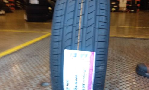 American Tire Distributor La Grange Highlands