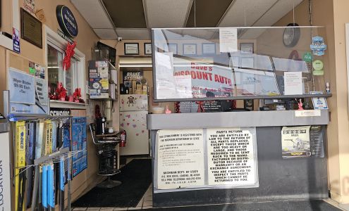 Dave's Discount Auto LLC