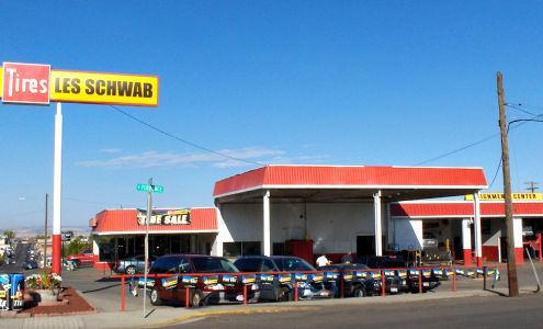 Les Schwab Tire Center