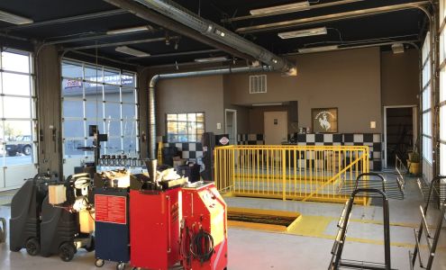 Wyoming Trucks Wash and Lube