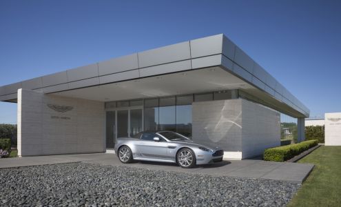 Aston Martin Detroit