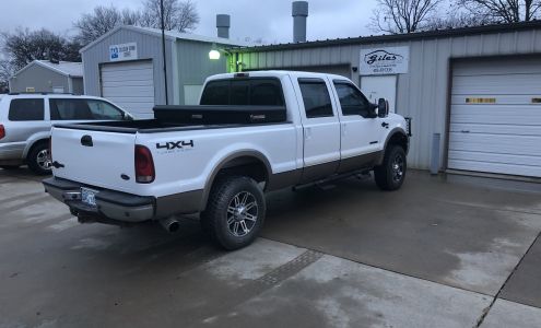 Giles Collision Repair