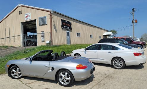 Sierra's Garage Belvidere