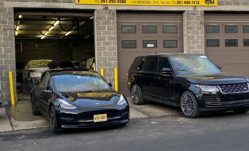 M & J Auto Body Repair Service LLC