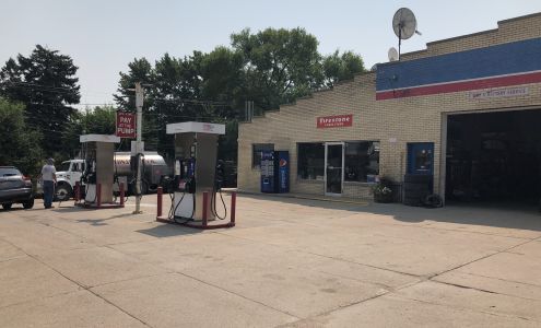 LINDSAY OIL COMPANY Lindsay