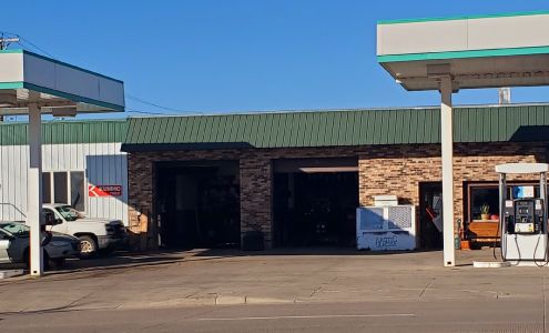 King Street Garage Chamberlain