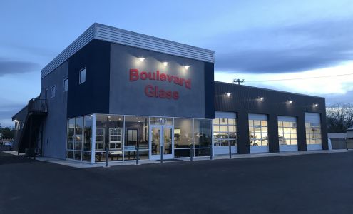 Boulevard Glass