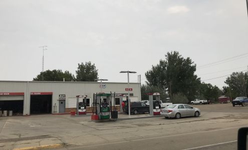 Wibaux Co-Op Services Station Wibaux