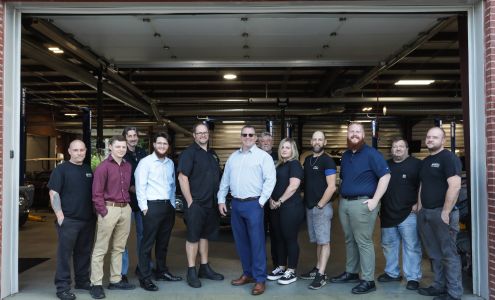 Pete's Service Center