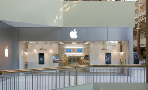 Apple Danbury Fair Mall