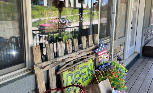 The Lofty Nest Duck Creek Village