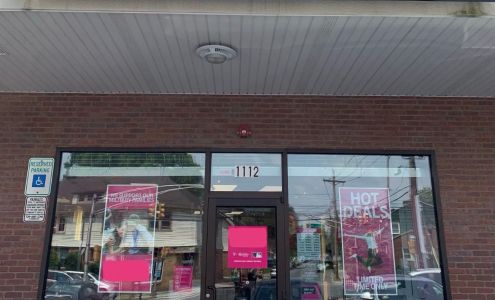 T-Mobile Authorized Retailer