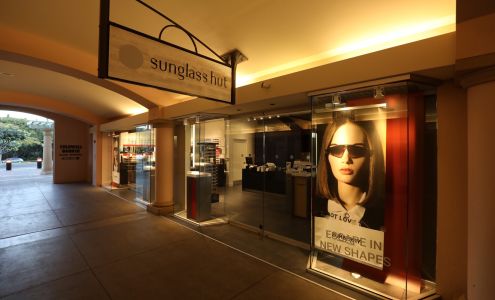 Sunglass Hut