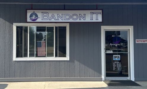 Bandon IT 50219 US-101 Suite C, Bandon Oregon 97411