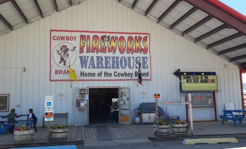 Cowboy Fireworks Alpine