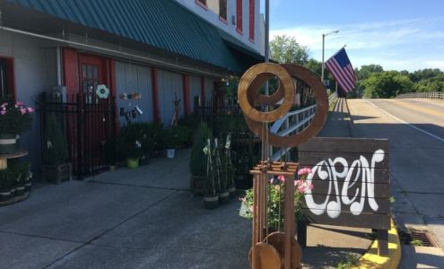 The Rooted Beauty Laconia