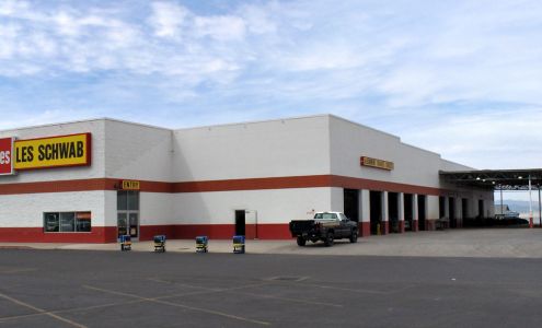 Les Schwab Tire Center