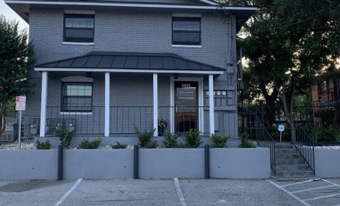 Mendoza & Associates LLC