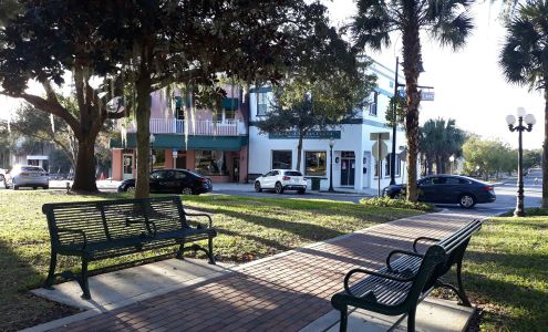 Douglas A McLean CPA, PA