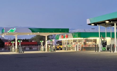 Sinclair Gas Station