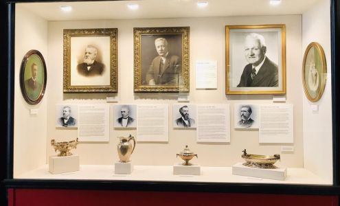 Vezeris & Ehrlich, Inc.