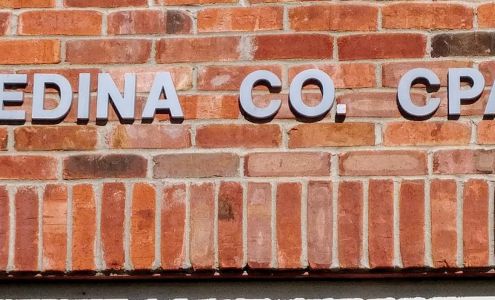 Medina Co PSC Certified Public Accountants