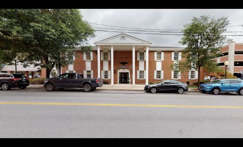 Bank of America (with Drive-thru ATM)