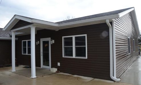 Portland Veterinary Clinic 1407 W Votaw St, Portland Indiana 47371