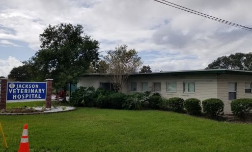 Jackson Veterinary Hospital: Seymour William DVM