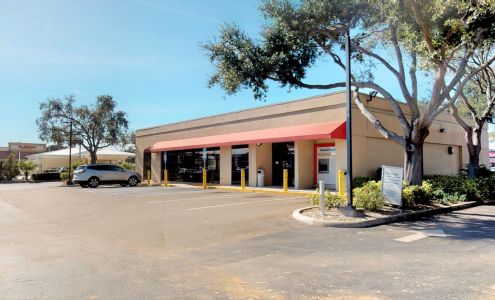 Bank of America (with Drive-thru services)