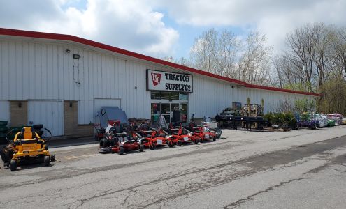 Tractor Supply Batavia