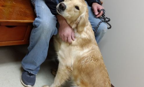 Eastside Animal Center 805 Ave I, Gothenburg Nebraska 69138