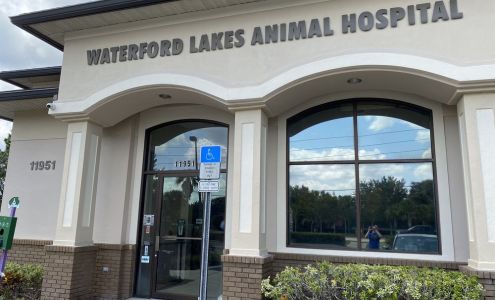 Waterford Lakes Animal Hospital: Lindblad Erin DVM