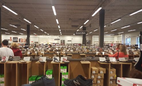 DSW Designer Shoe Warehouse