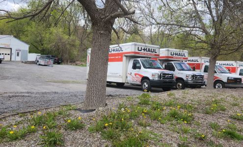 U-Haul Neighborhood Dealer