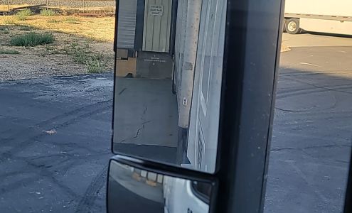 Men's Wearhouse Distribution Center