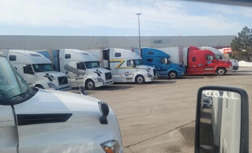 UNFI Grocery Distribution Center