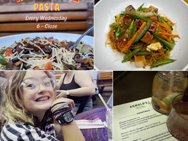 Arnold's Bar & Grill