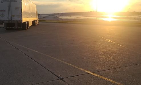 Walmart Truck Gate Woodland