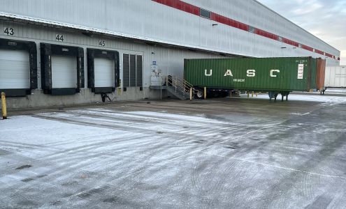 Staples Fulfillment Center