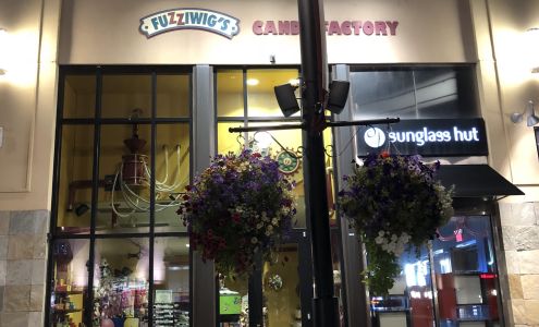 Fuzziwig's Candy Factory