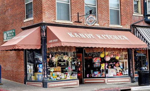 Galena's Kandy Kitchen